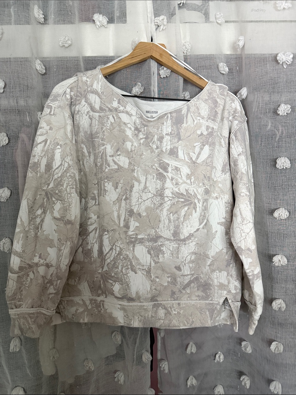 Hollister Neutral Beige Printed Crewneck Sweatshirt